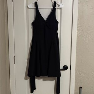 Elegant Black Sleeveless Dress